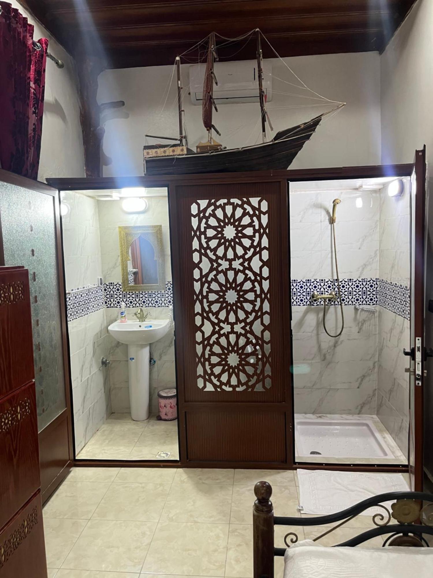 Riad El Wazania Rabat Exterior photo
